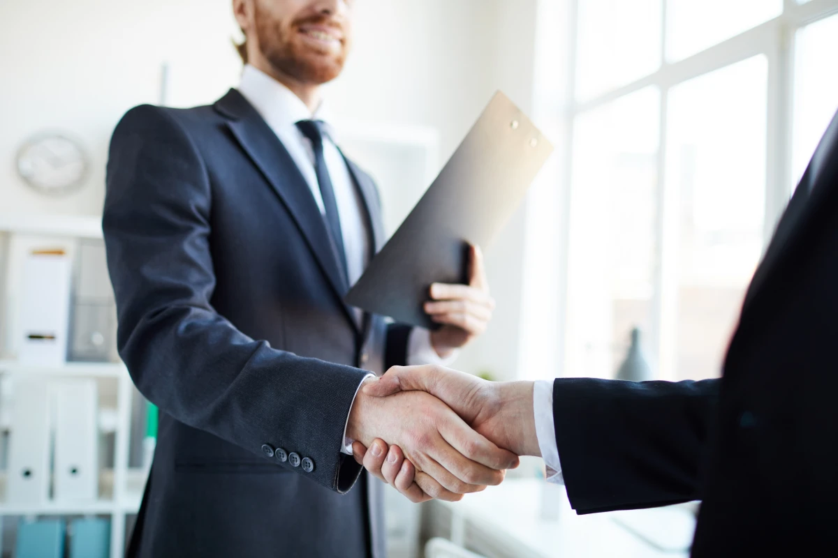 Les partenariats stratégiques révolutionnent l'industrie des barres de toit